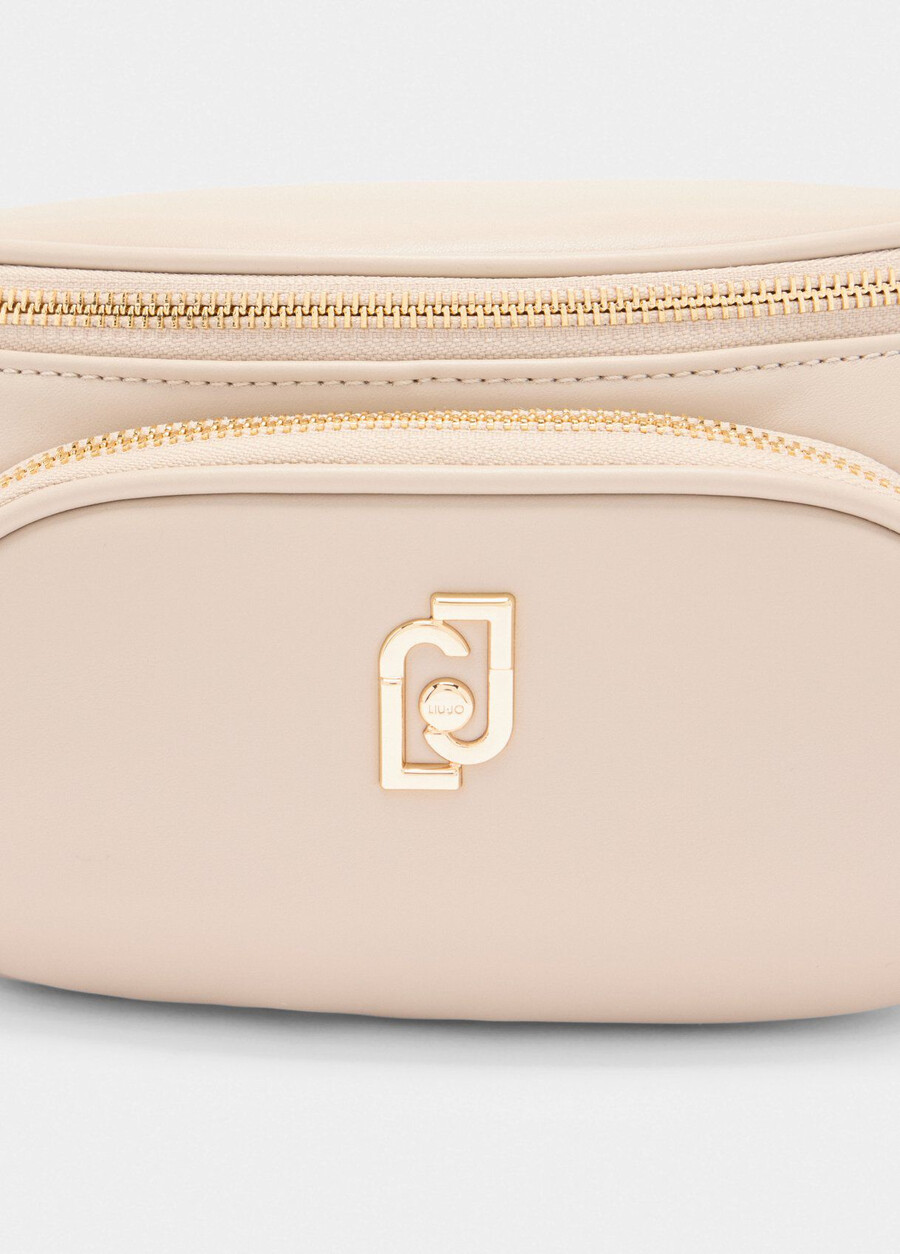 pouch bag with clutch