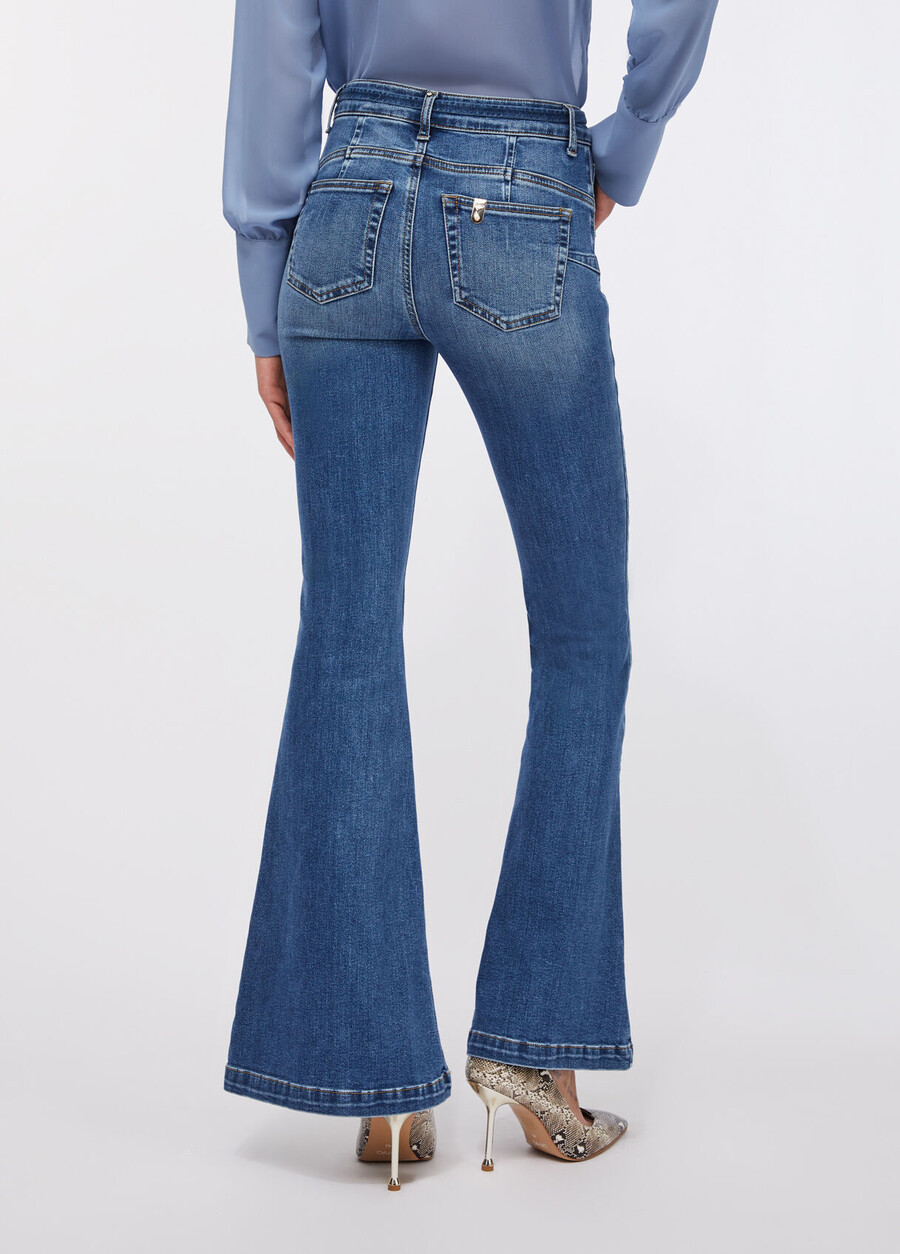 bootcut jeans with belt