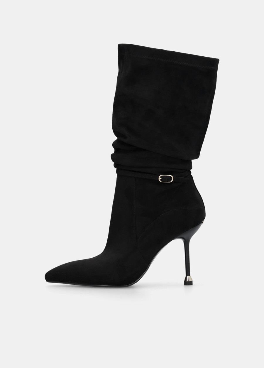 knee-high boots with decorative buckle
