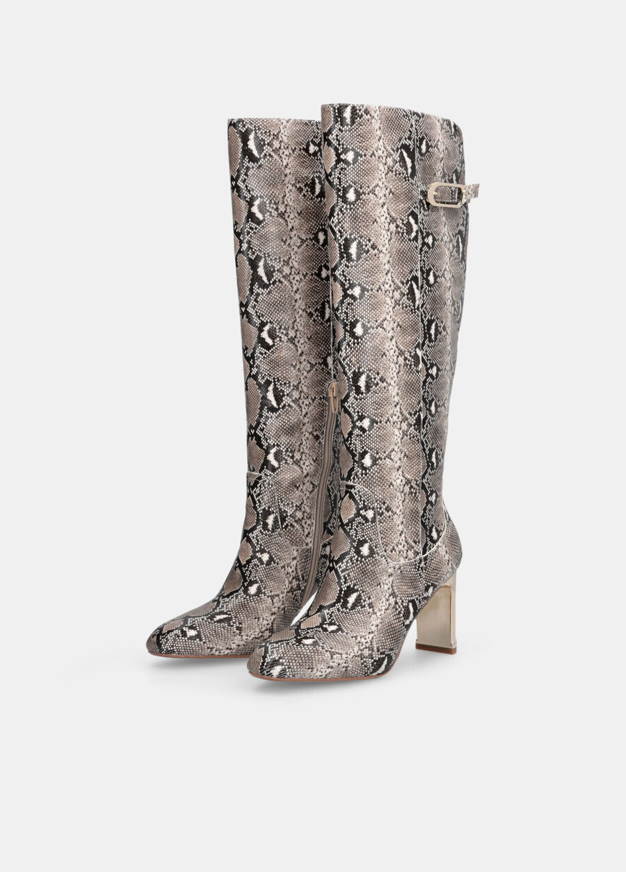 knee-high snakeskin-effect boots
