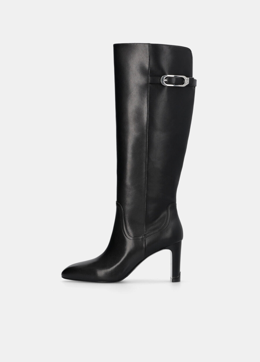 knee-high leather boots