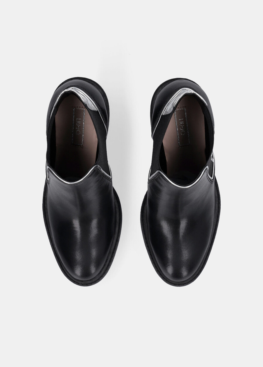 leather ankle boots with logo