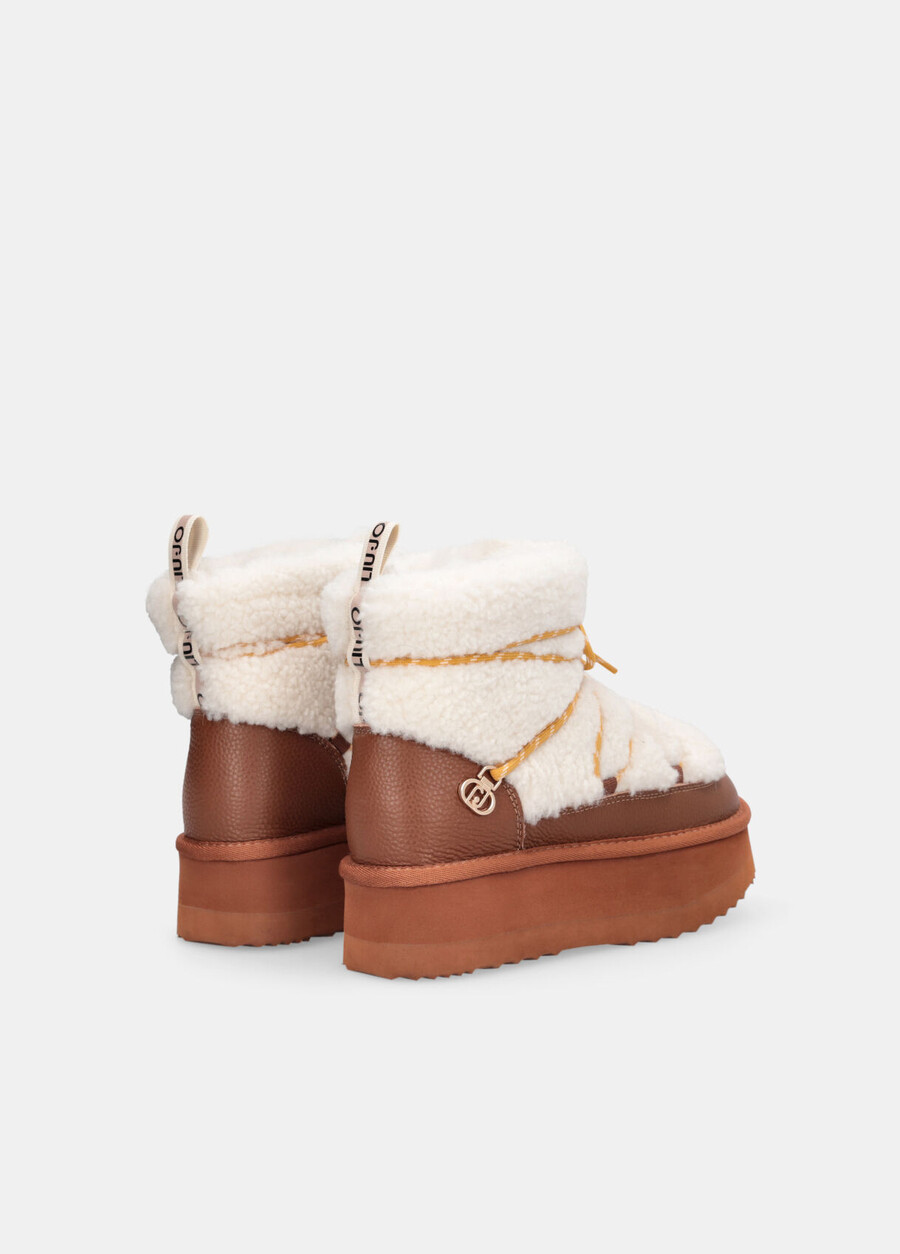 warm lace-up ankle boots