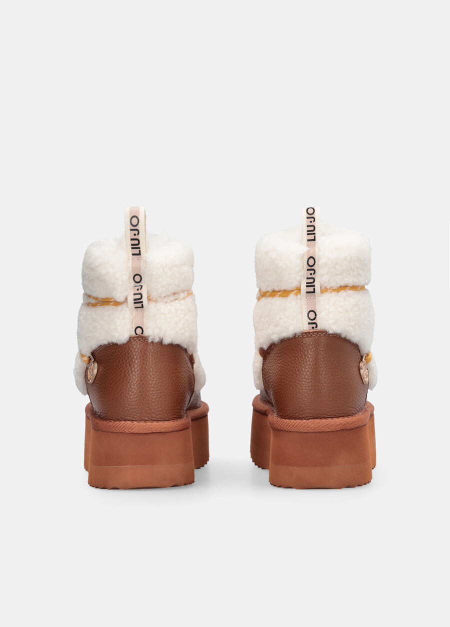 warm lace-up ankle boots