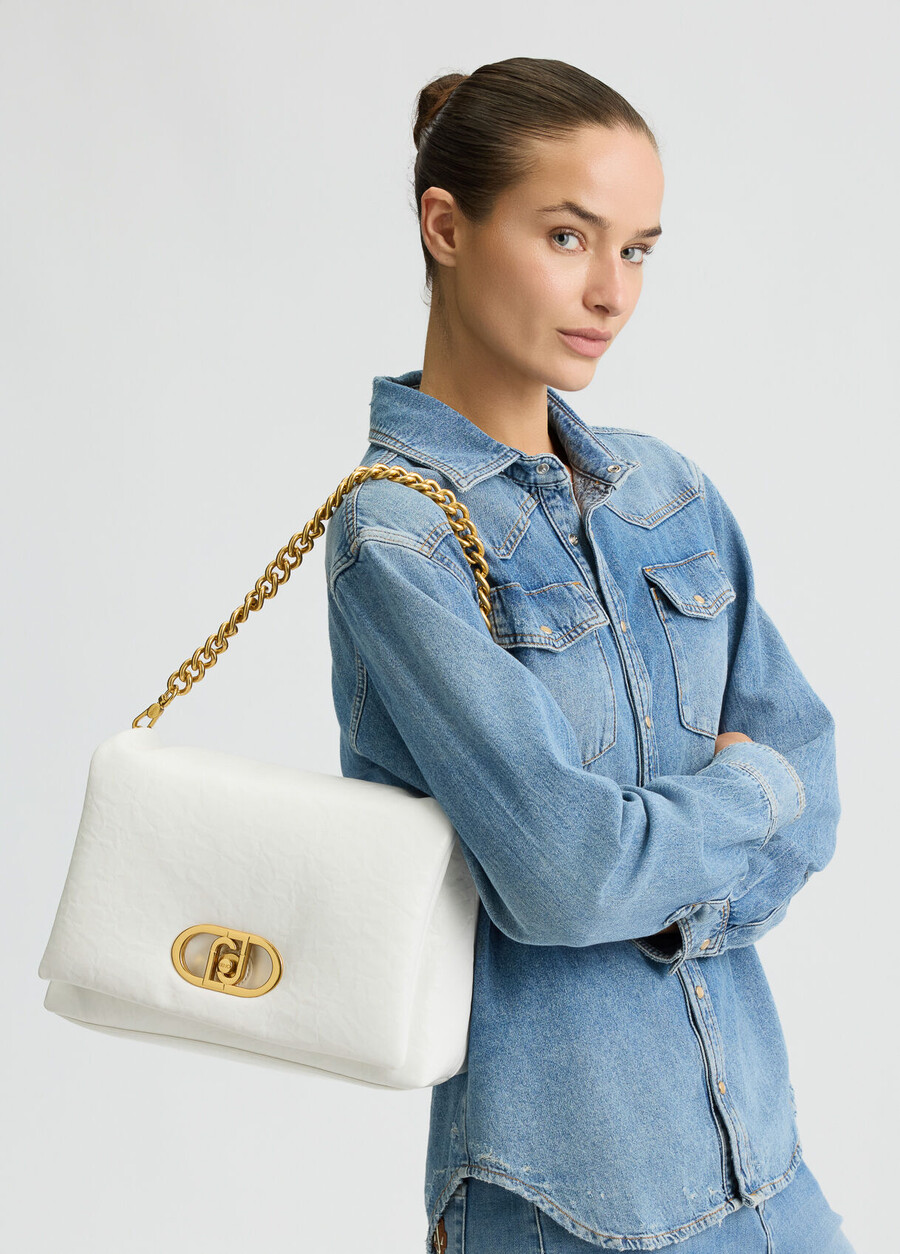 large lapuffy bag