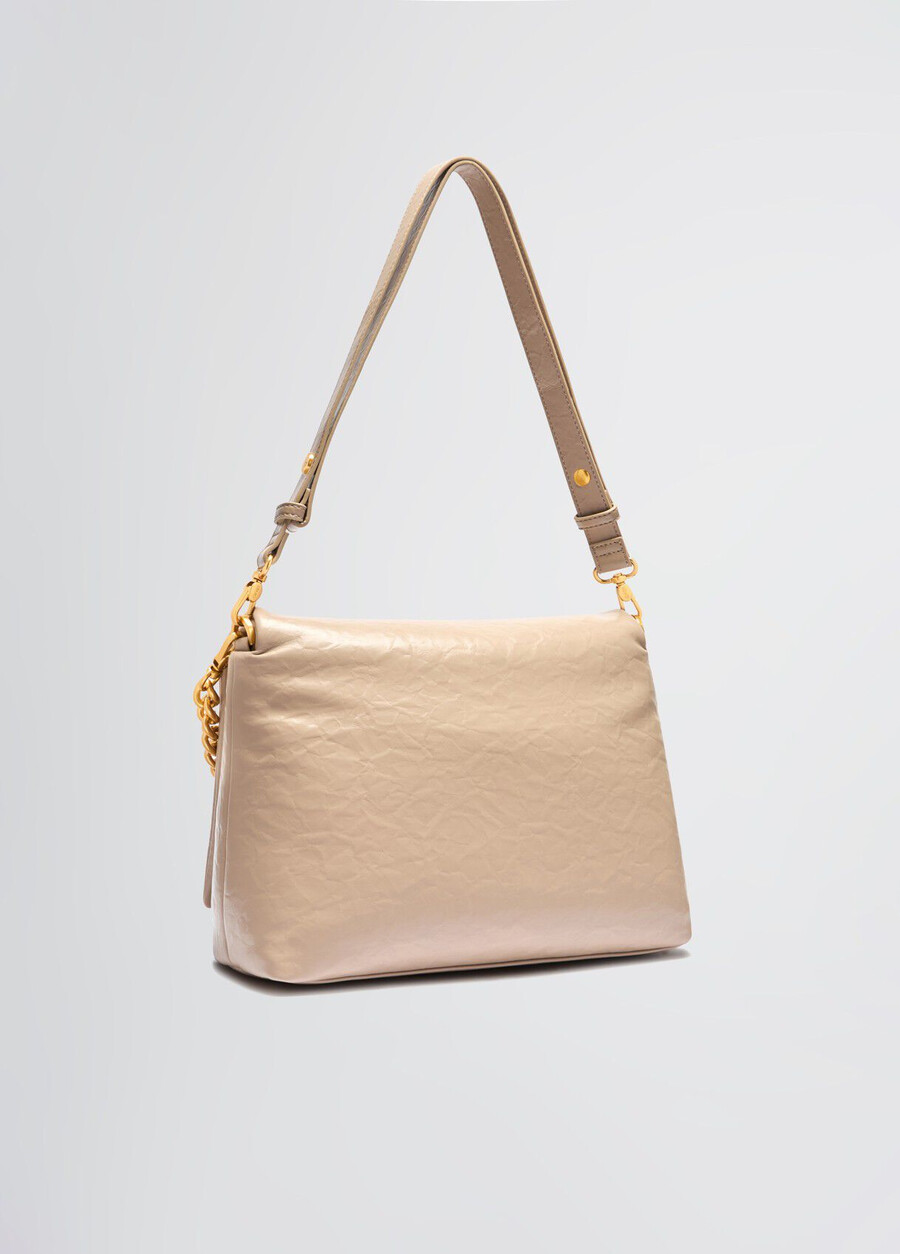 large lapuffy bag