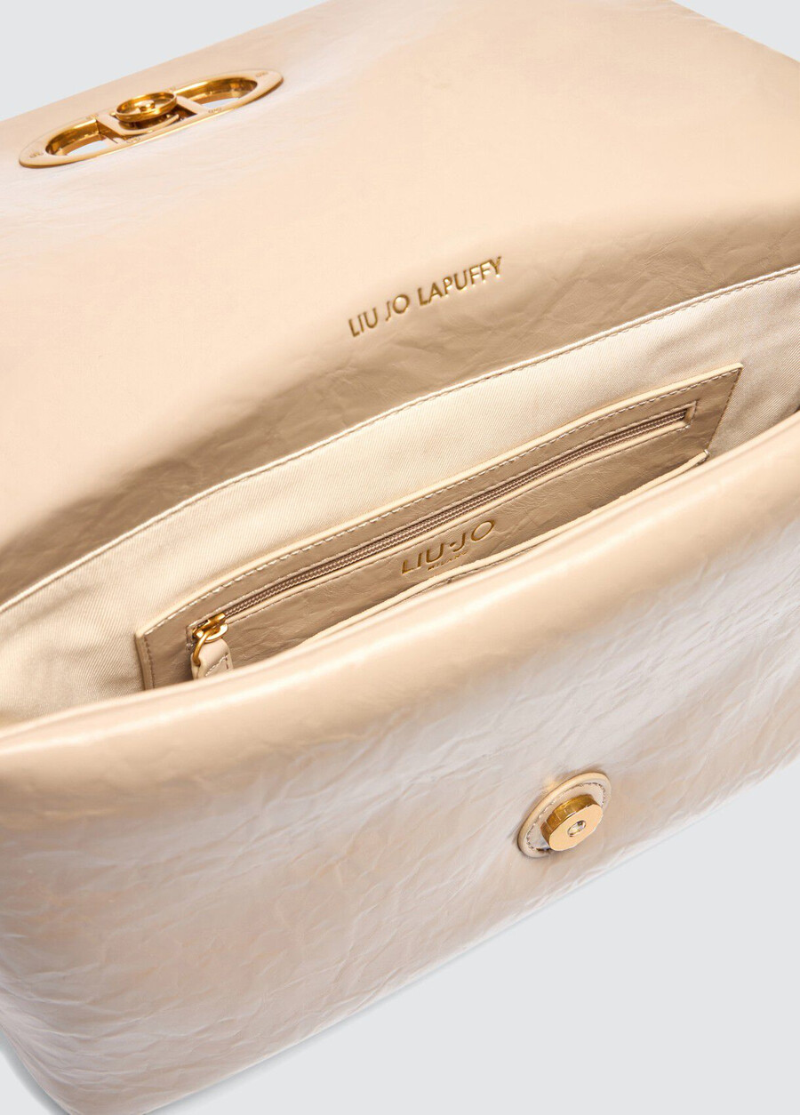 large lapuffy bag