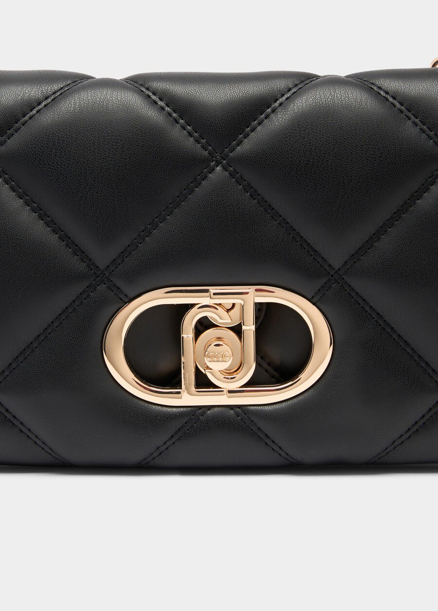 medium quilted lapuffy bag