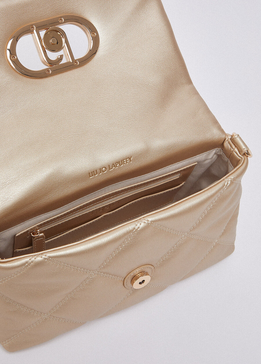 medium quilted lapuffy bag