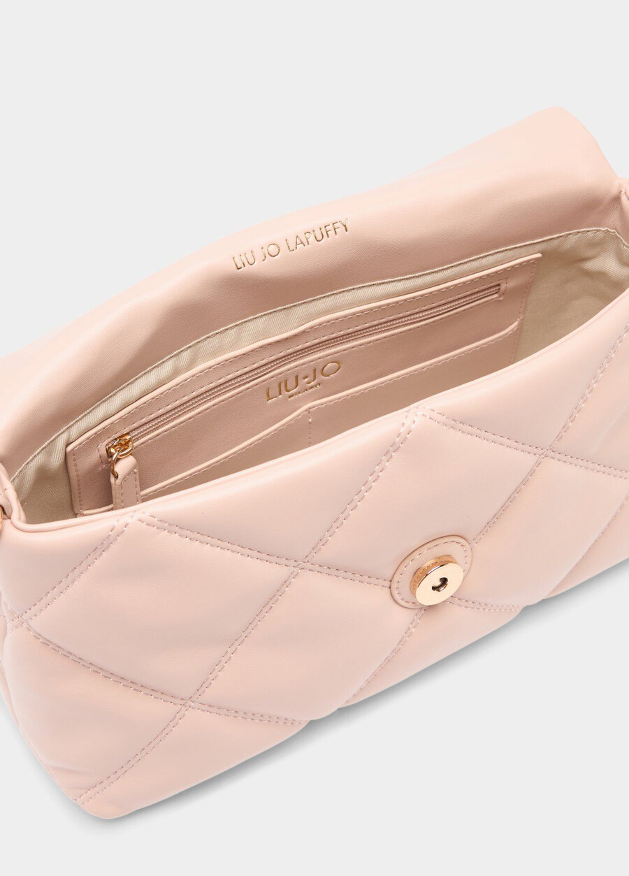 medium quilted lapuffy bag