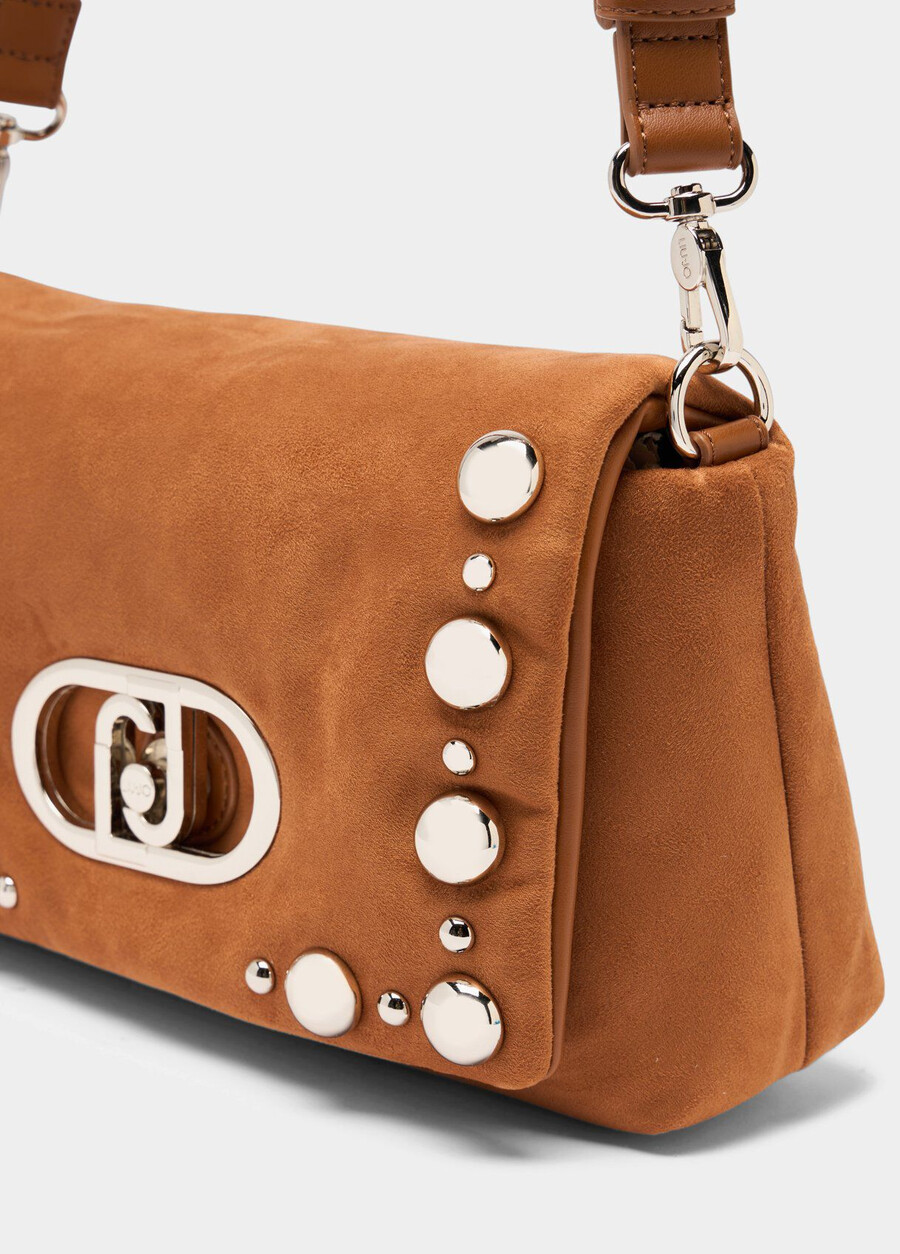 medium quilted lapuffy bag