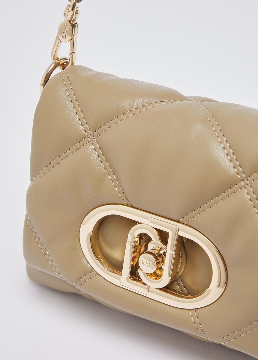 small quilted lapuffy bag