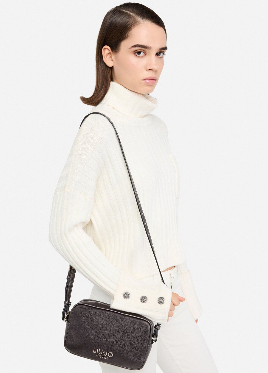 small crossbody bag
