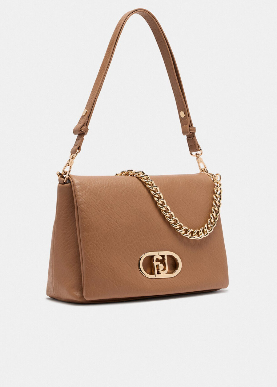 large lapuffy bag