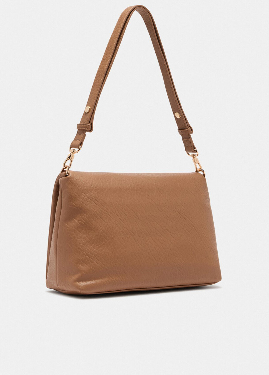 large lapuffy bag