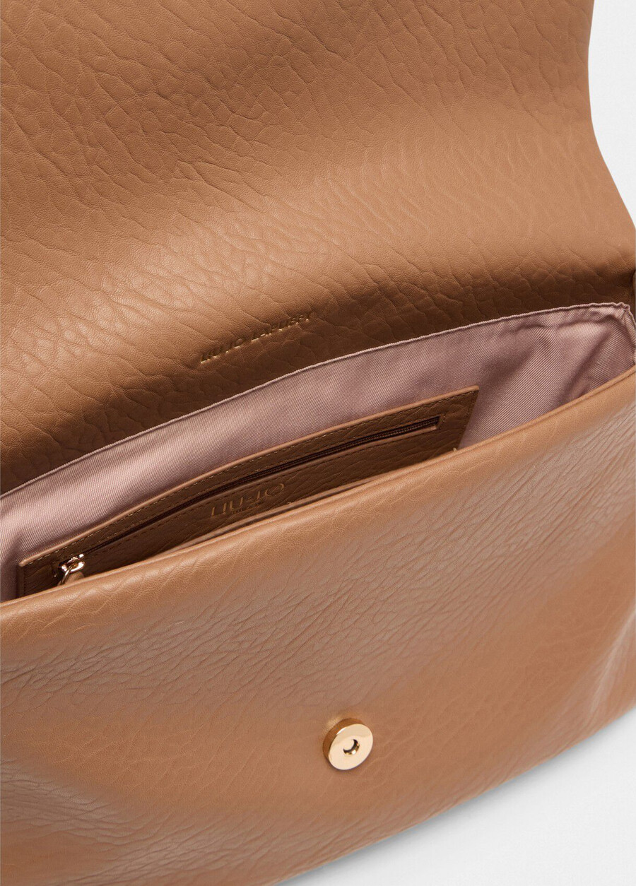 large lapuffy bag