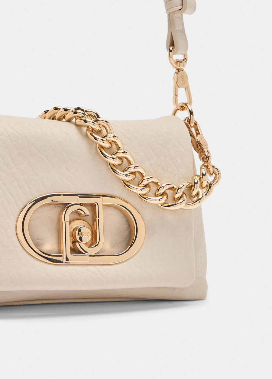 small lapuffy bag