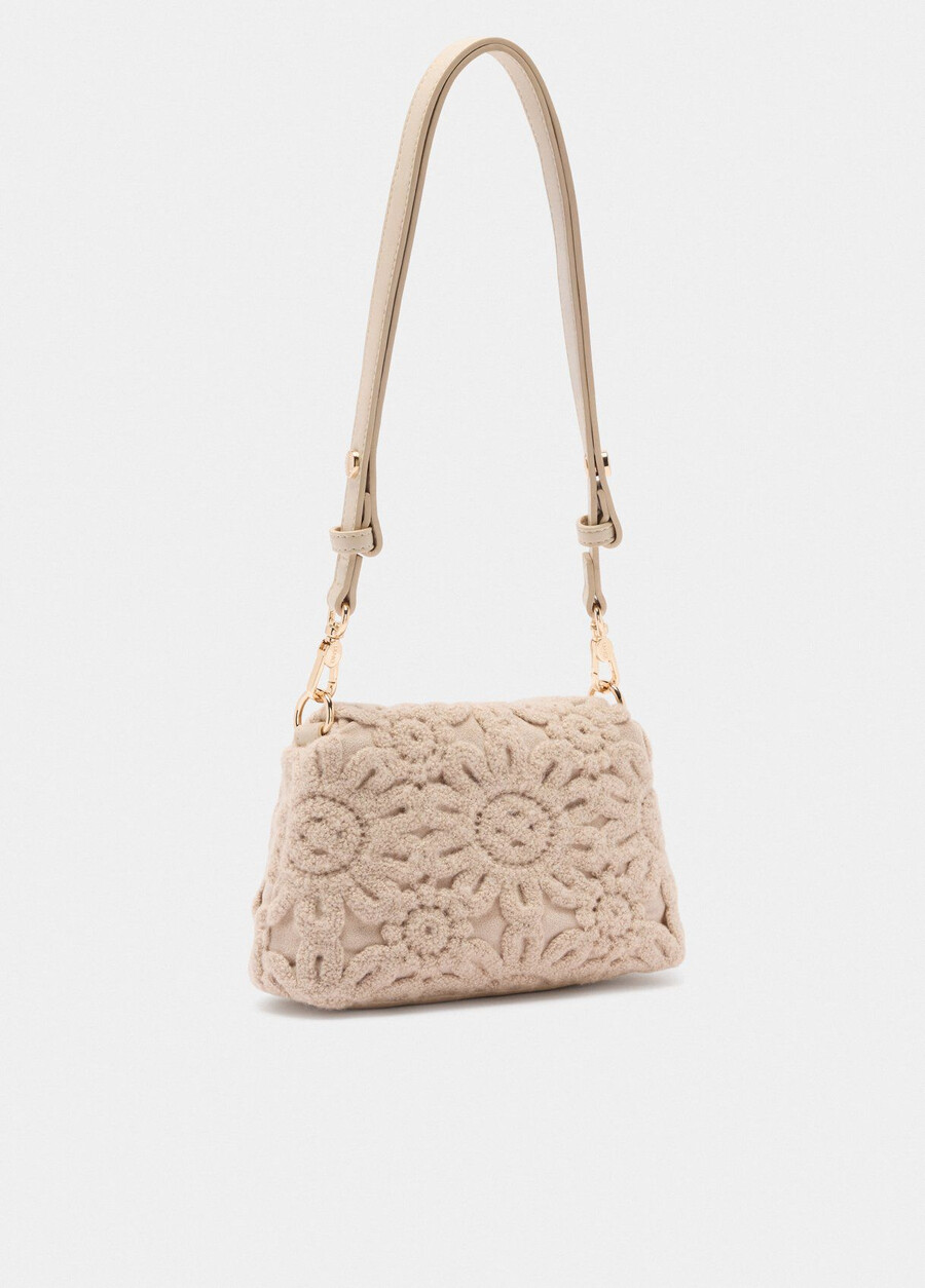 small lapuffy bag with embroidery