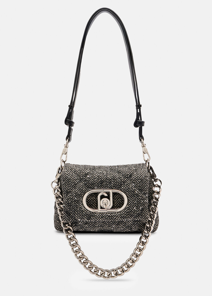 small lapuffy bag with sequins