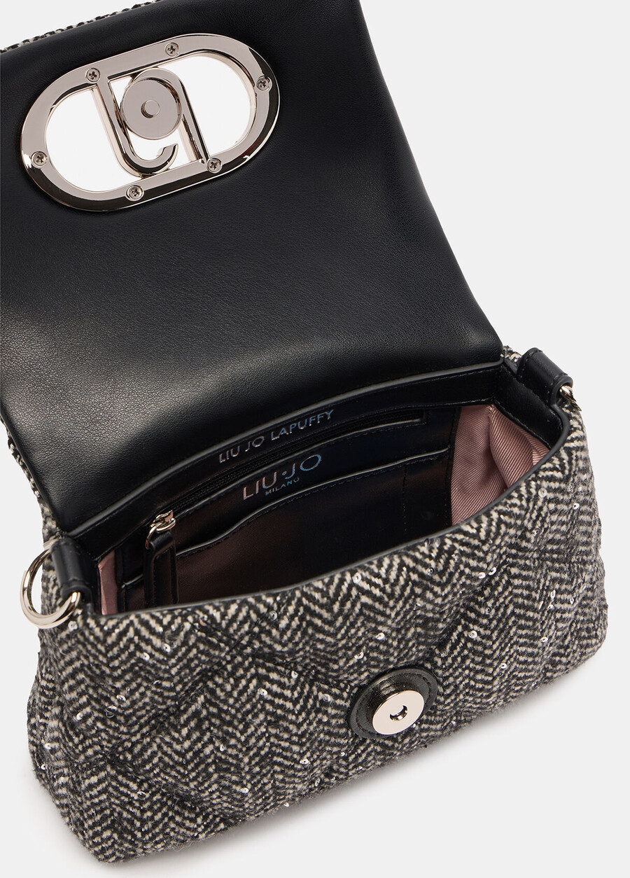 small lapuffy bag with sequins