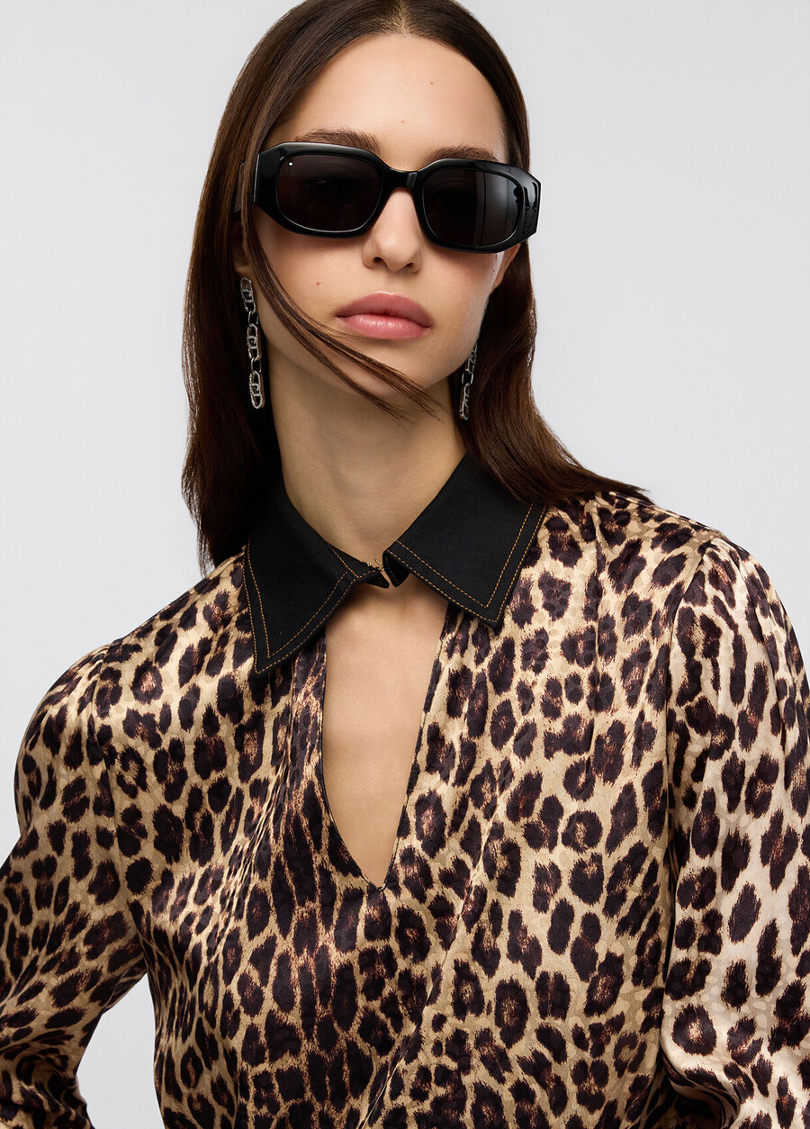 short animal-print dress with cut-out
