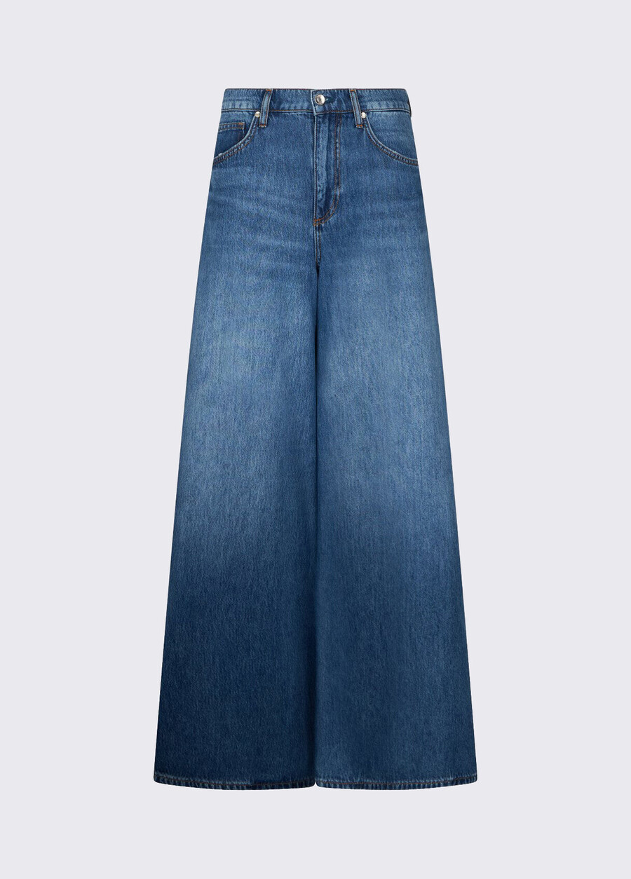 high-waisted super-flared jeans