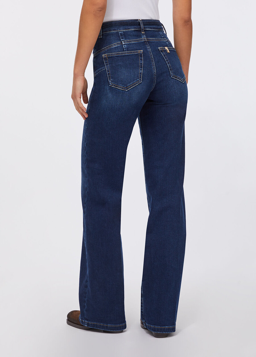 flared jeans with belt