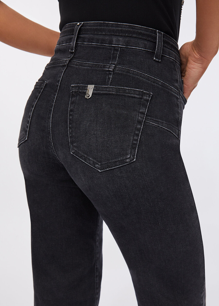 flared jeans with belt