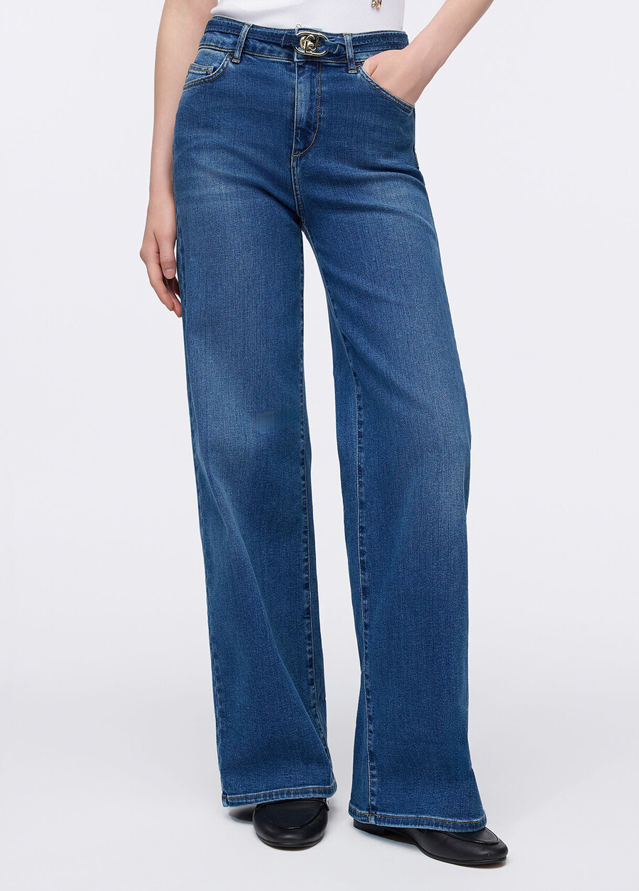 cropped flared jeans with belt