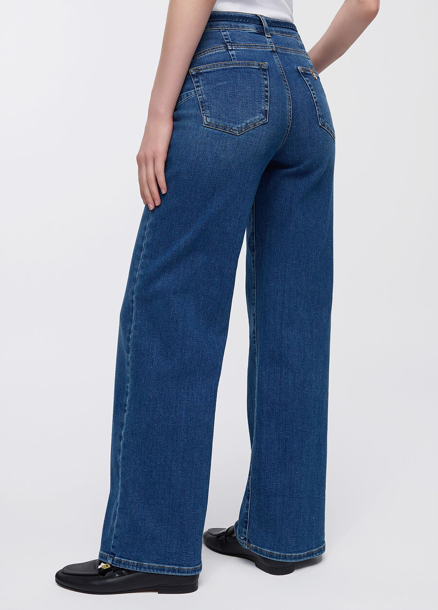 cropped flared jeans with belt