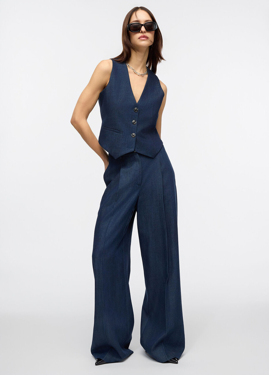 flared jeans