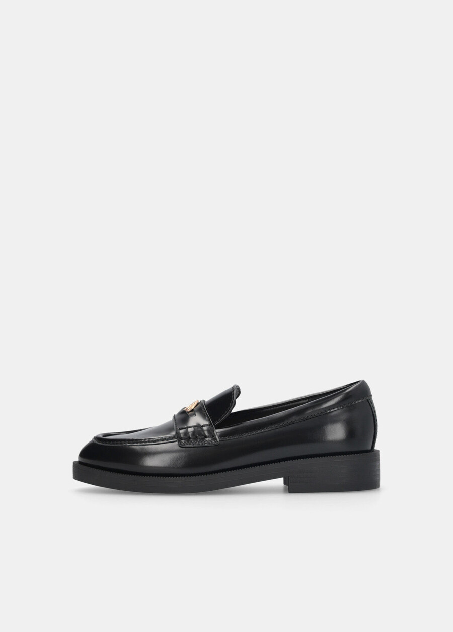 abraded leather loafers