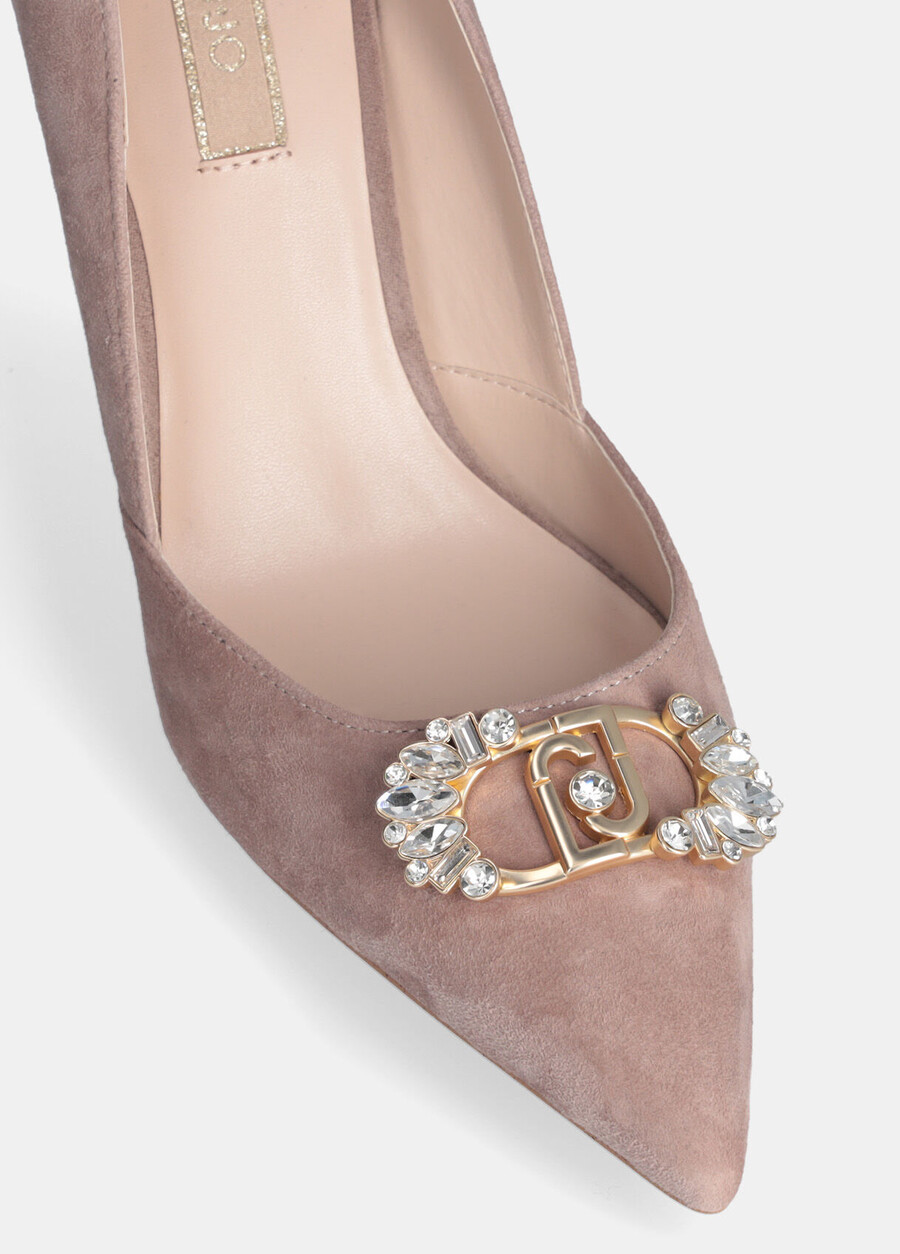 court shoes with jewel logo