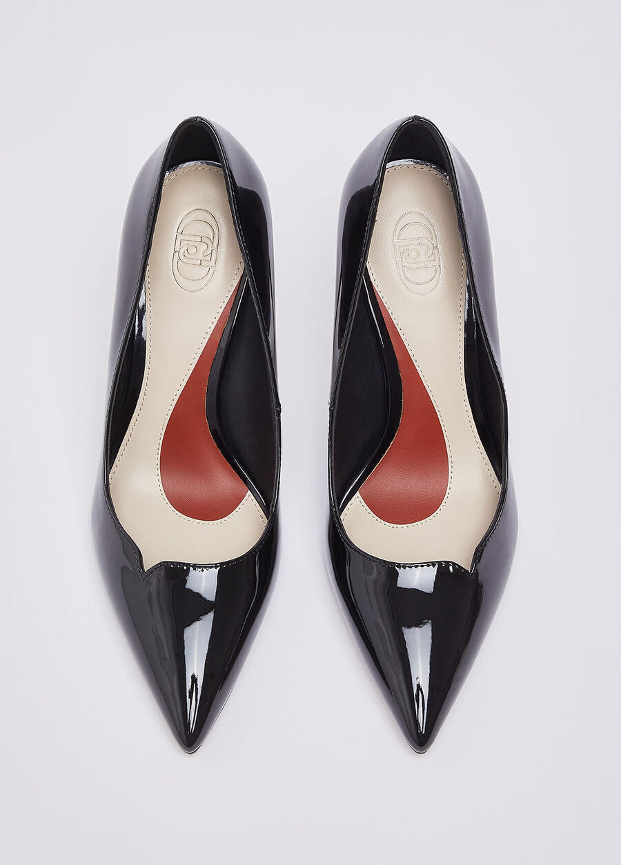 patent leather court shoes