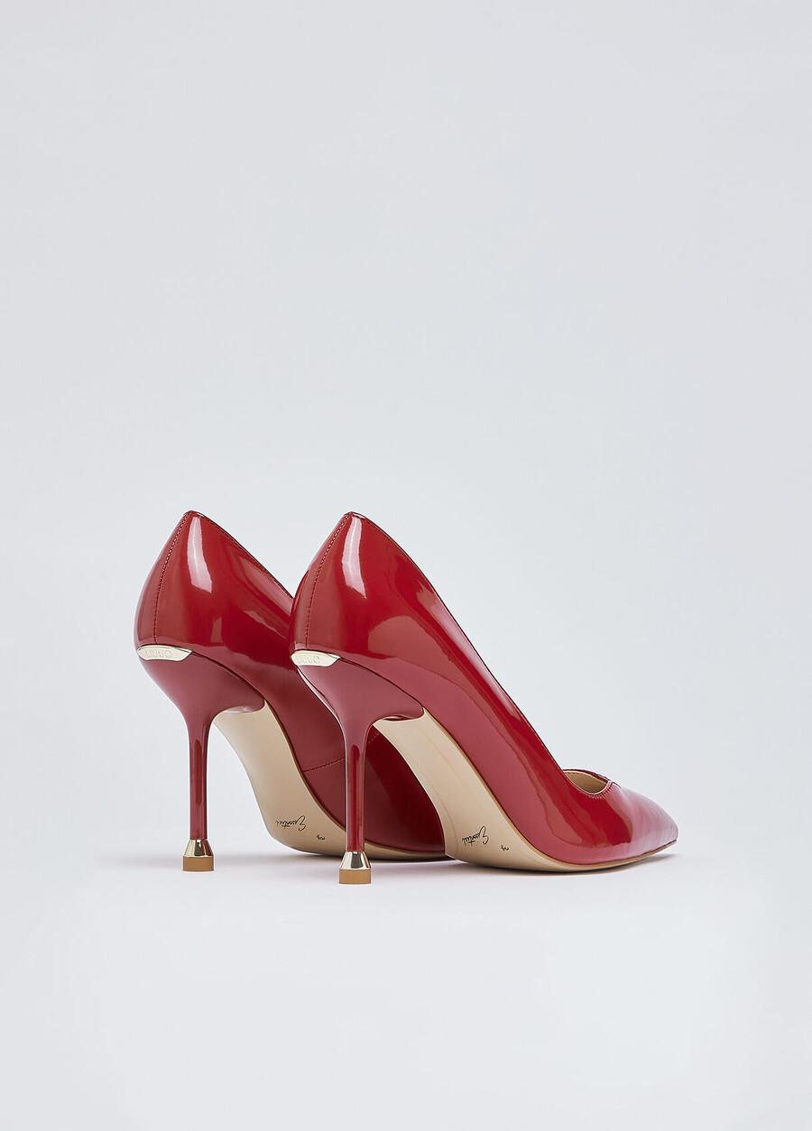 patent leather court shoes