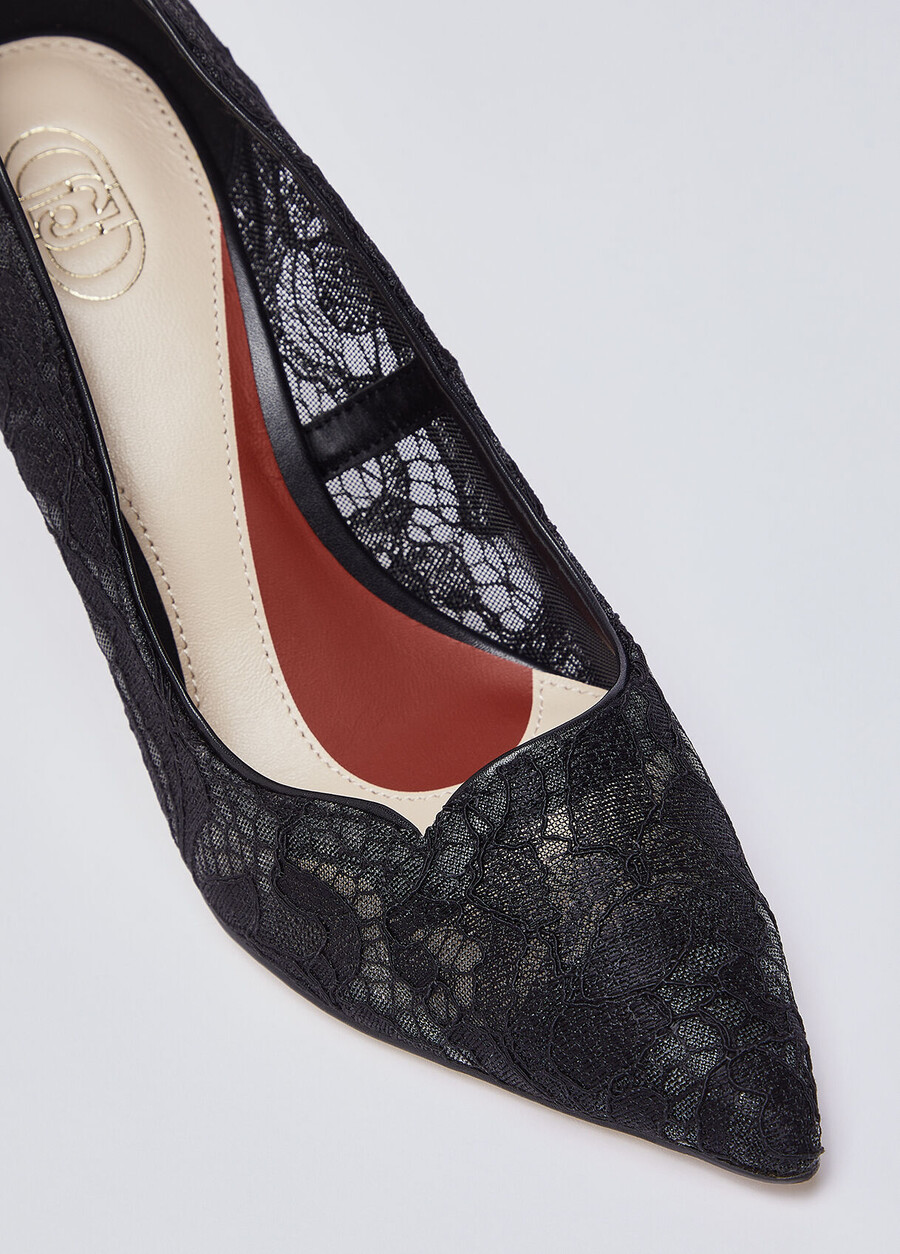 lace court shoes