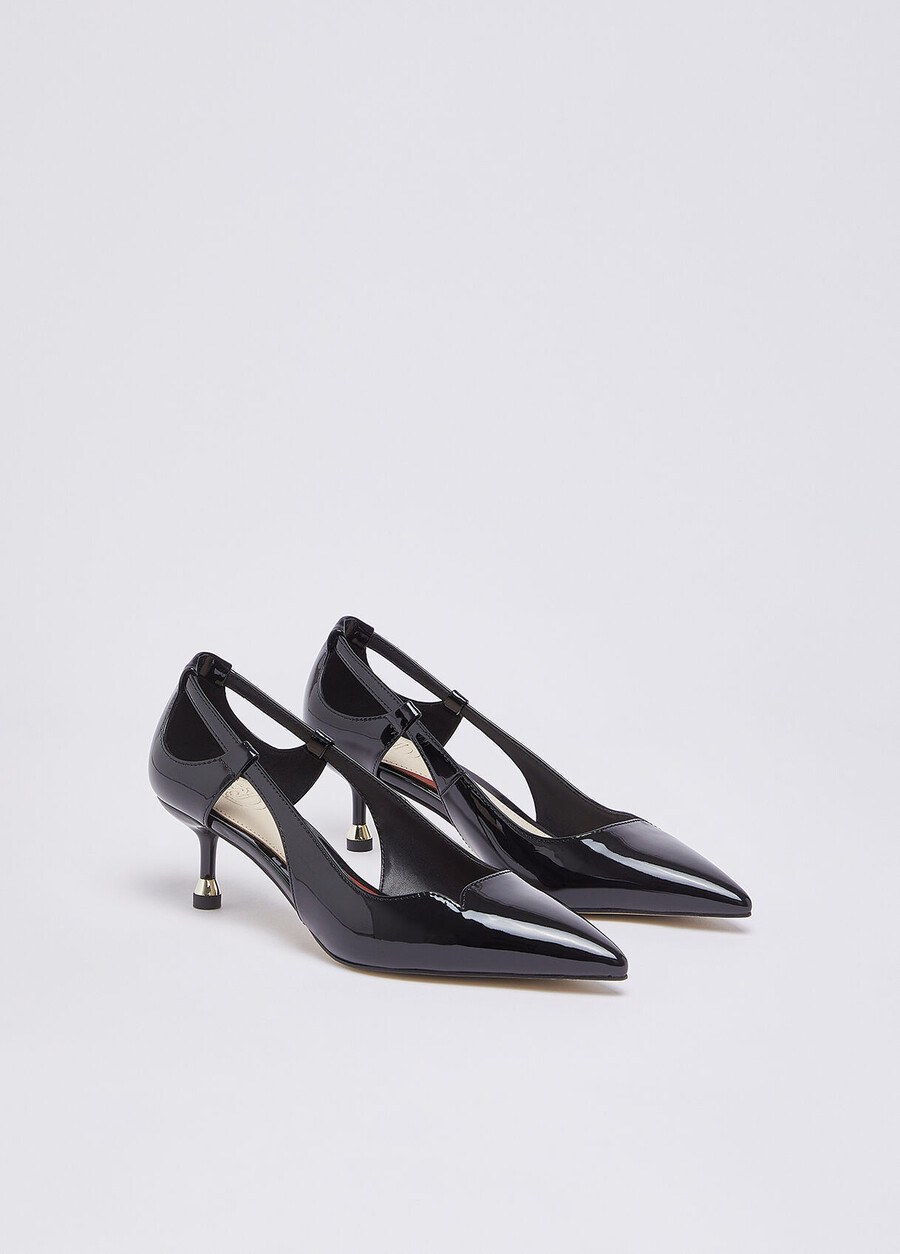 patent leather court shoes