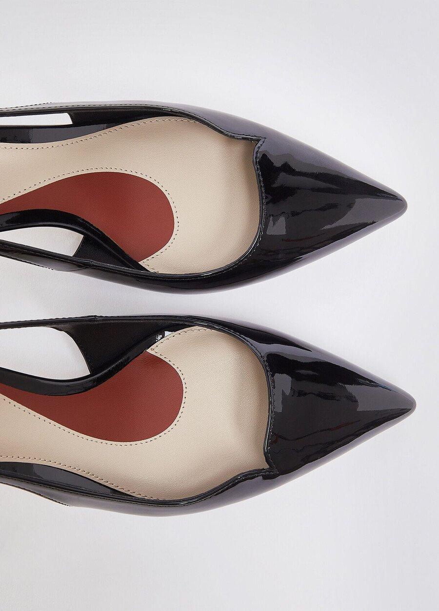patent leather court shoes