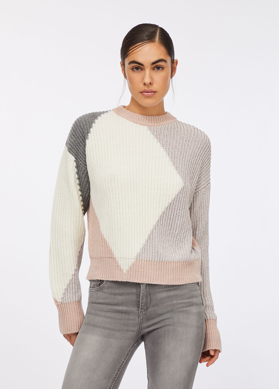 wool sweater with inlays