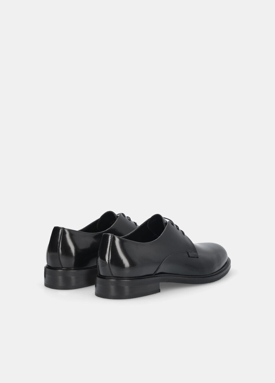 leather lace-up shoes