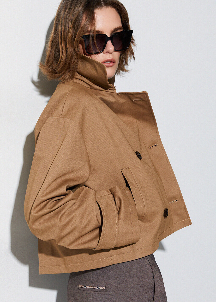 short gabardine trench coat