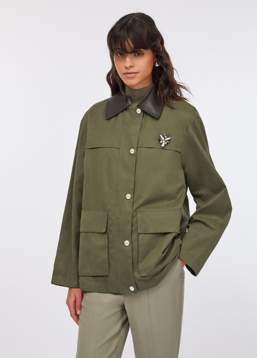 jacket with bejewelled embroidery