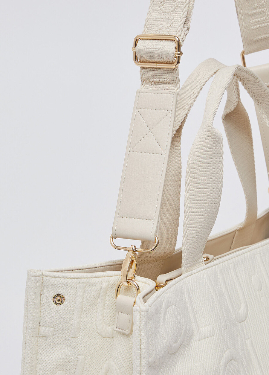 medium knit tote bag