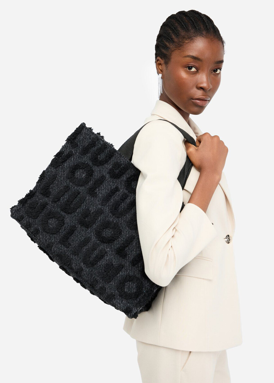 large wool-blend shopping bag