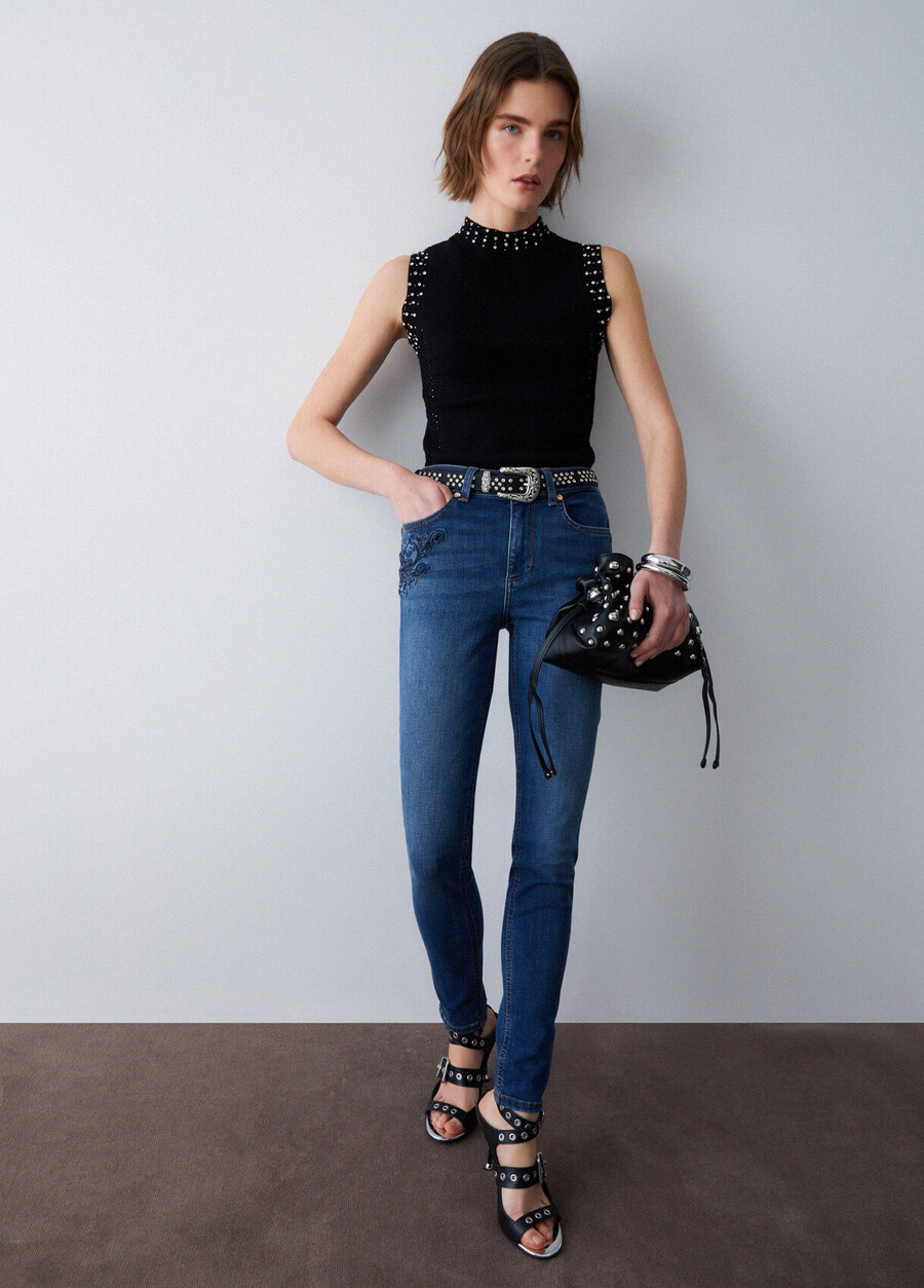 skinny jeans with embroidery