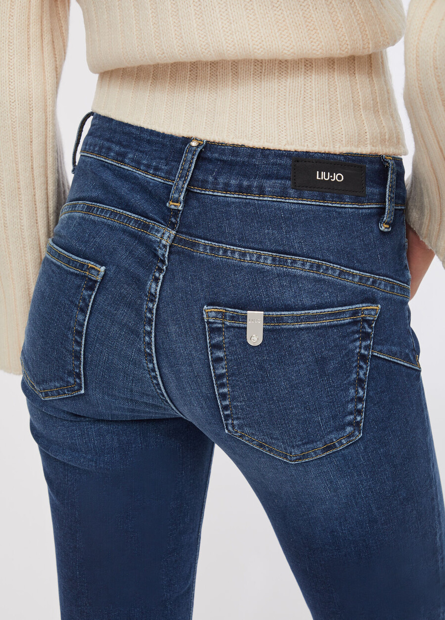 skinny jeans with turn-ups