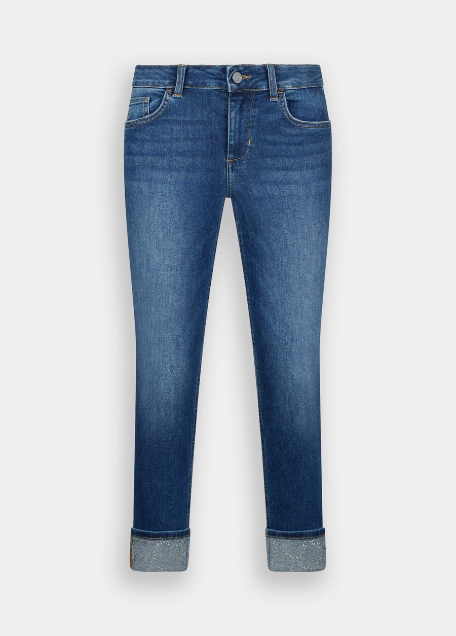 skinny jeans with turn-ups