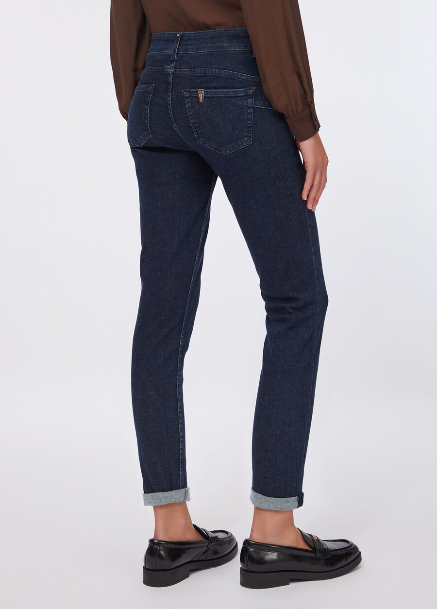 skinny jeans with turn-ups