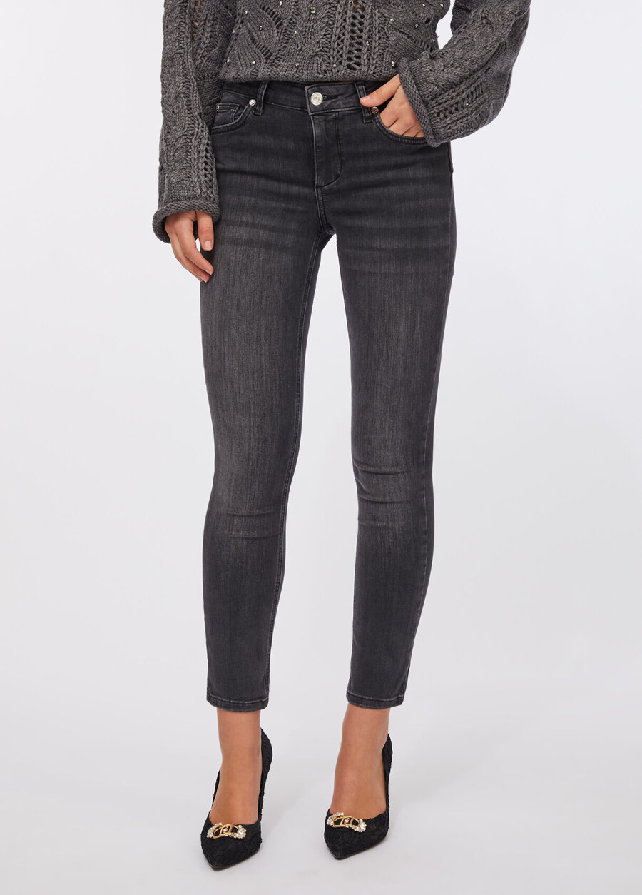 bottom up skinny jeans