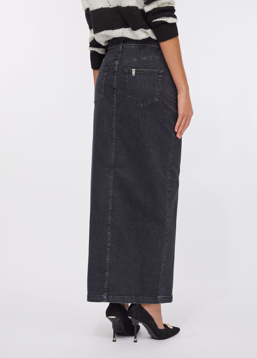 denim skirt with belt